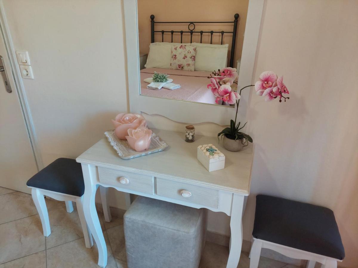 Panayota Apartments Касиопи Екстериор снимка